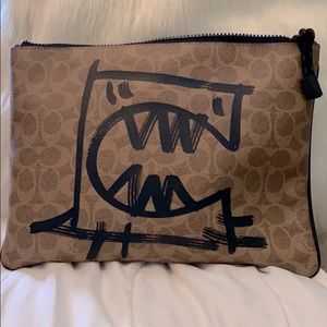 COPY - Coach Pouch